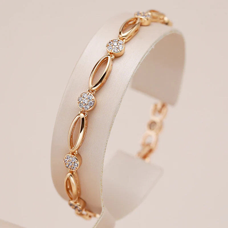 Elegant Bracelet with Golden Zirconia