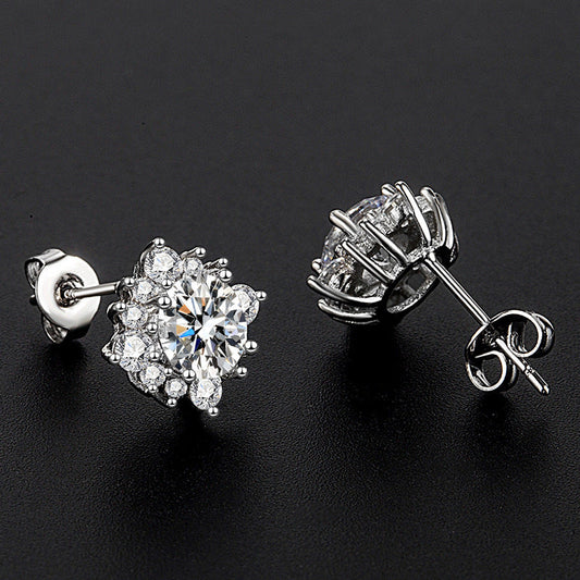 Luna Glow Earrings | White gold 16k