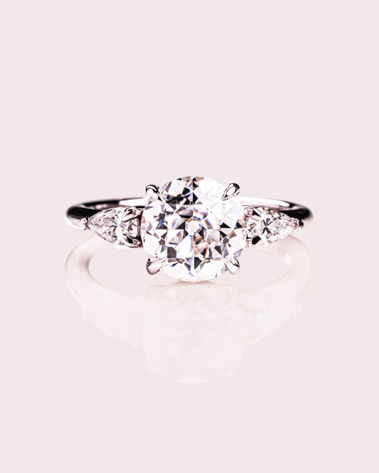 Nicola - Round & Pear | Silver