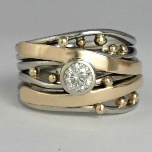 Vintage Gold Ring with Inlaid Zirconia